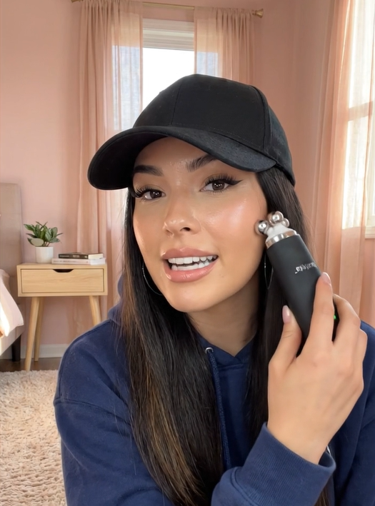 FaceVela™ 5-in-1 Sculpting Beauty Wand